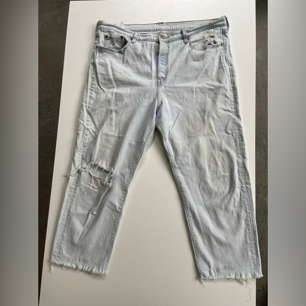 LEVIS 501 high Rise Straight Wide leg.